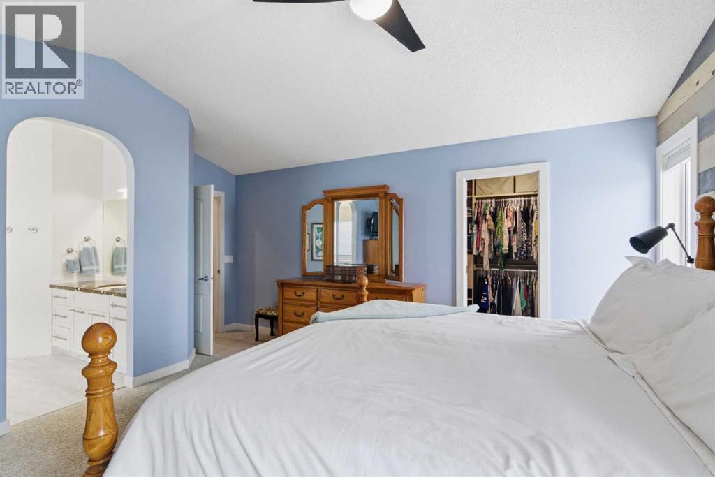 206 Sierra Nevada Close Sw, Calgary, Alberta  T3H 3H6 - Photo 20 - A2297192