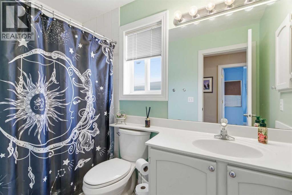 206 Sierra Nevada Close Sw, Calgary, Alberta  T3H 3H6 - Photo 24 - A2297192