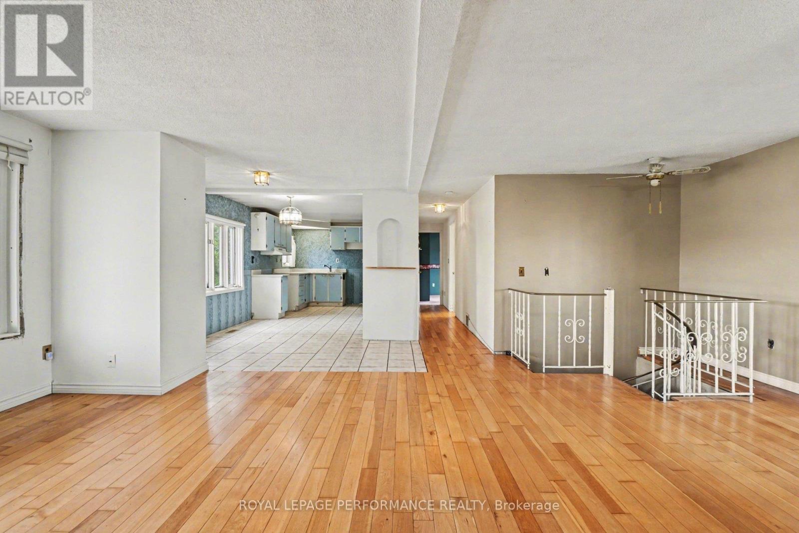 4946 Thunder Road, Ottawa, Ontario  K0A 1K0 - Photo 8 - X13066516