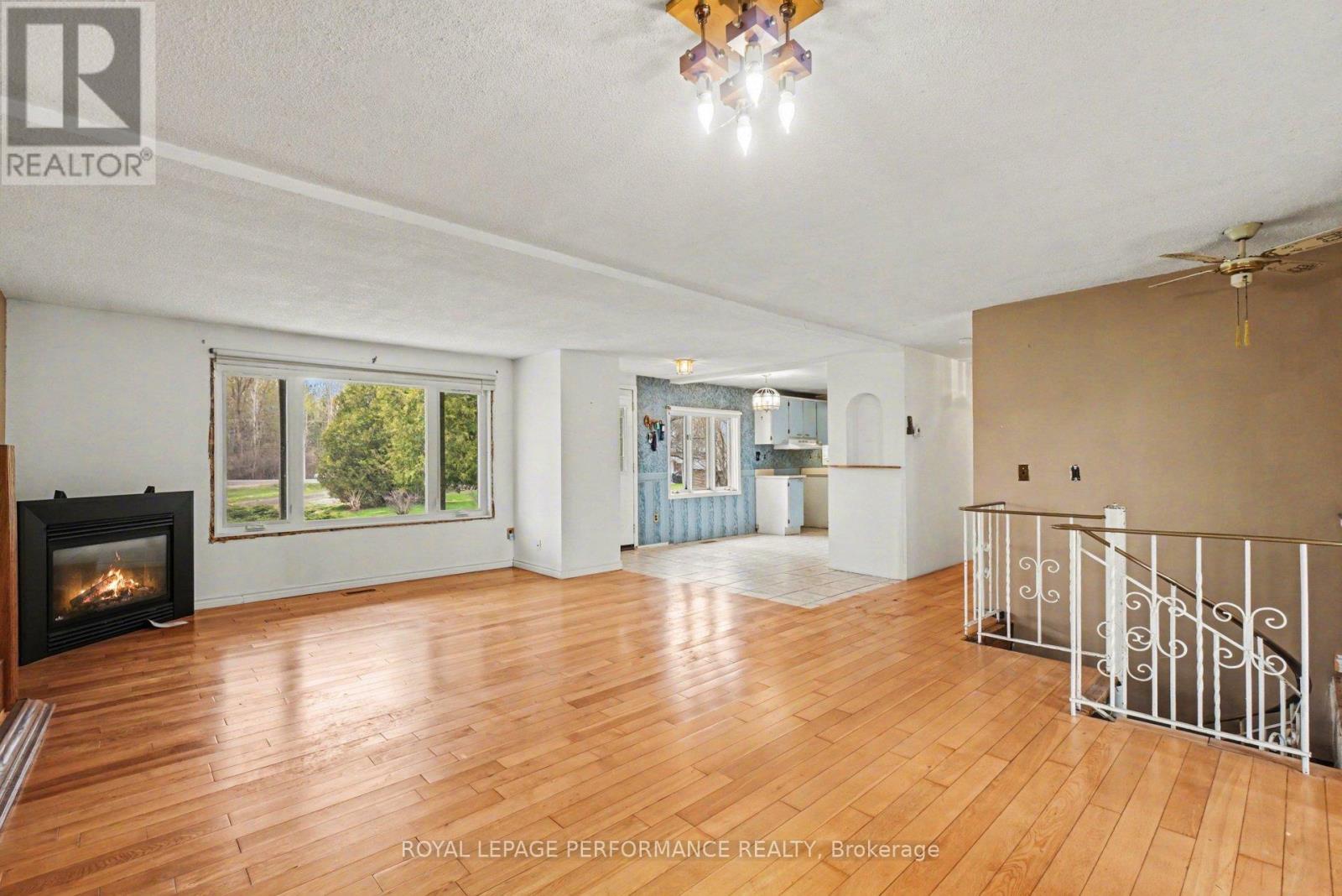 4946 Thunder Road, Ottawa, Ontario  K0A 1K0 - Photo 9 - X13066516