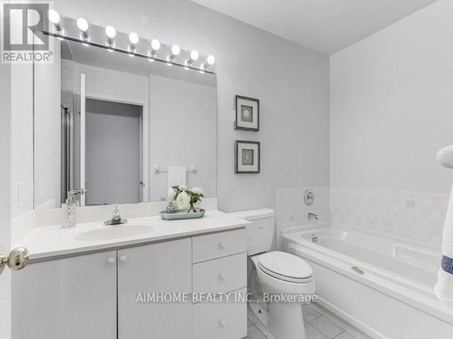 28 Sommerset Way, Toronto, Ontario  M2N 6W7 - Photo 15 - C13066514