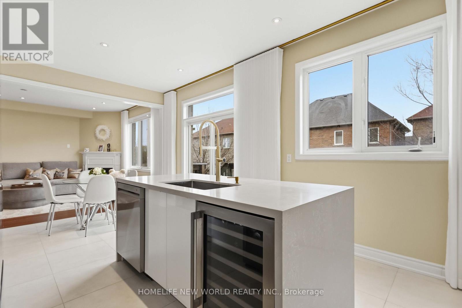 44 Dame Gruev Drive, Markham, Ontario  L6E 0M4 - Photo 8 - N13066532