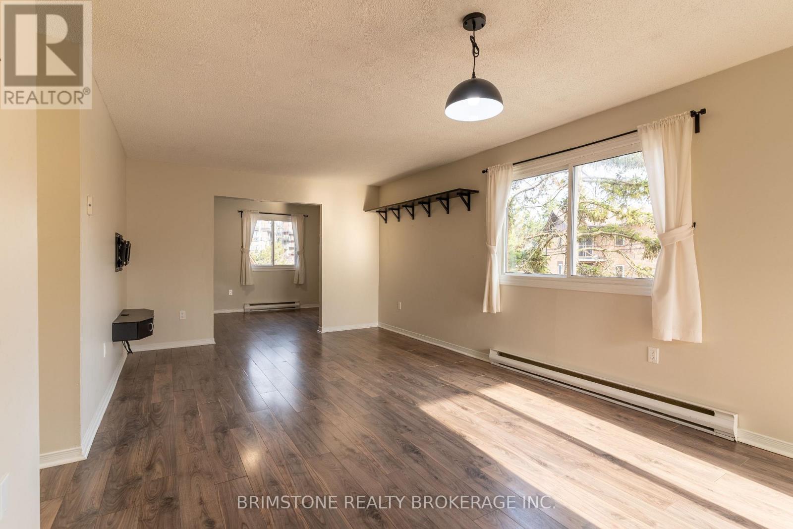 312 - 1 Quail Crescent, Barrie, Ontario  L4N 6W9 - Photo 8 - S13066502