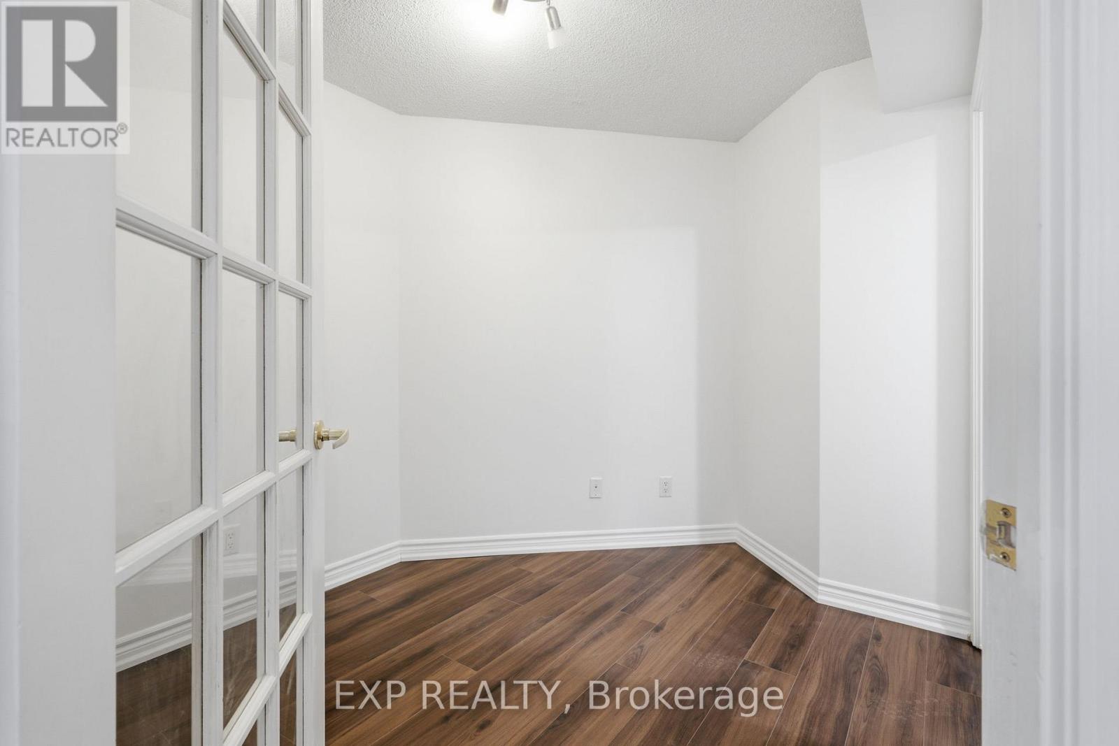 2120 - 25 Kingsbridge Garden Circle, Mississauga, Ontario  L5R 4B1 - Photo 14 - W13066492