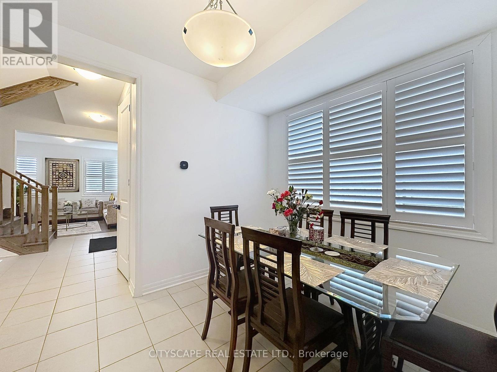 1790 Dance Court NW, Milton, Ontario  L9E 2A2 - Photo 11 - W13066498