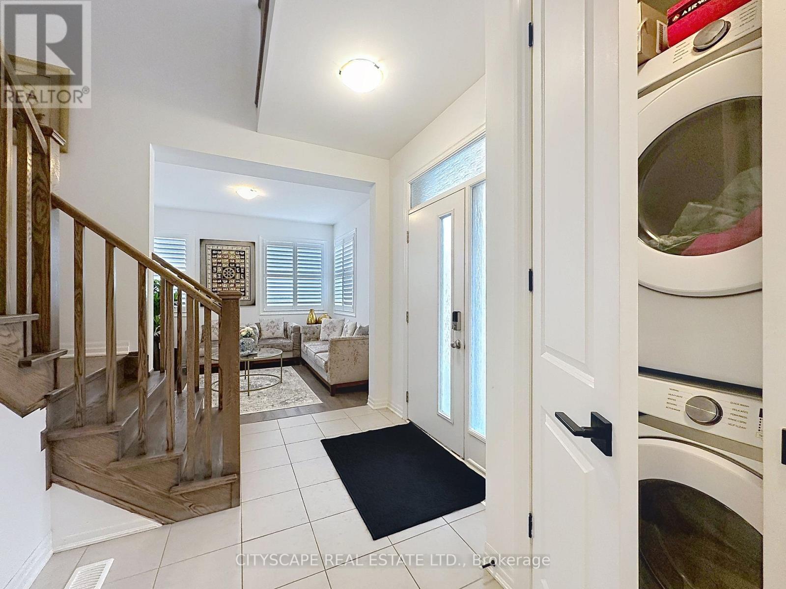 1790 Dance Court NW, Milton, Ontario  L9E 2A2 - Photo 15 - W13066498