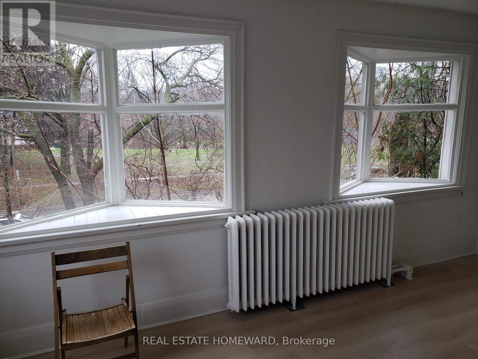 2a - 435 Parkside Drive, Toronto, Ontario  M6R 2Z8 - Photo 4 - W13066512