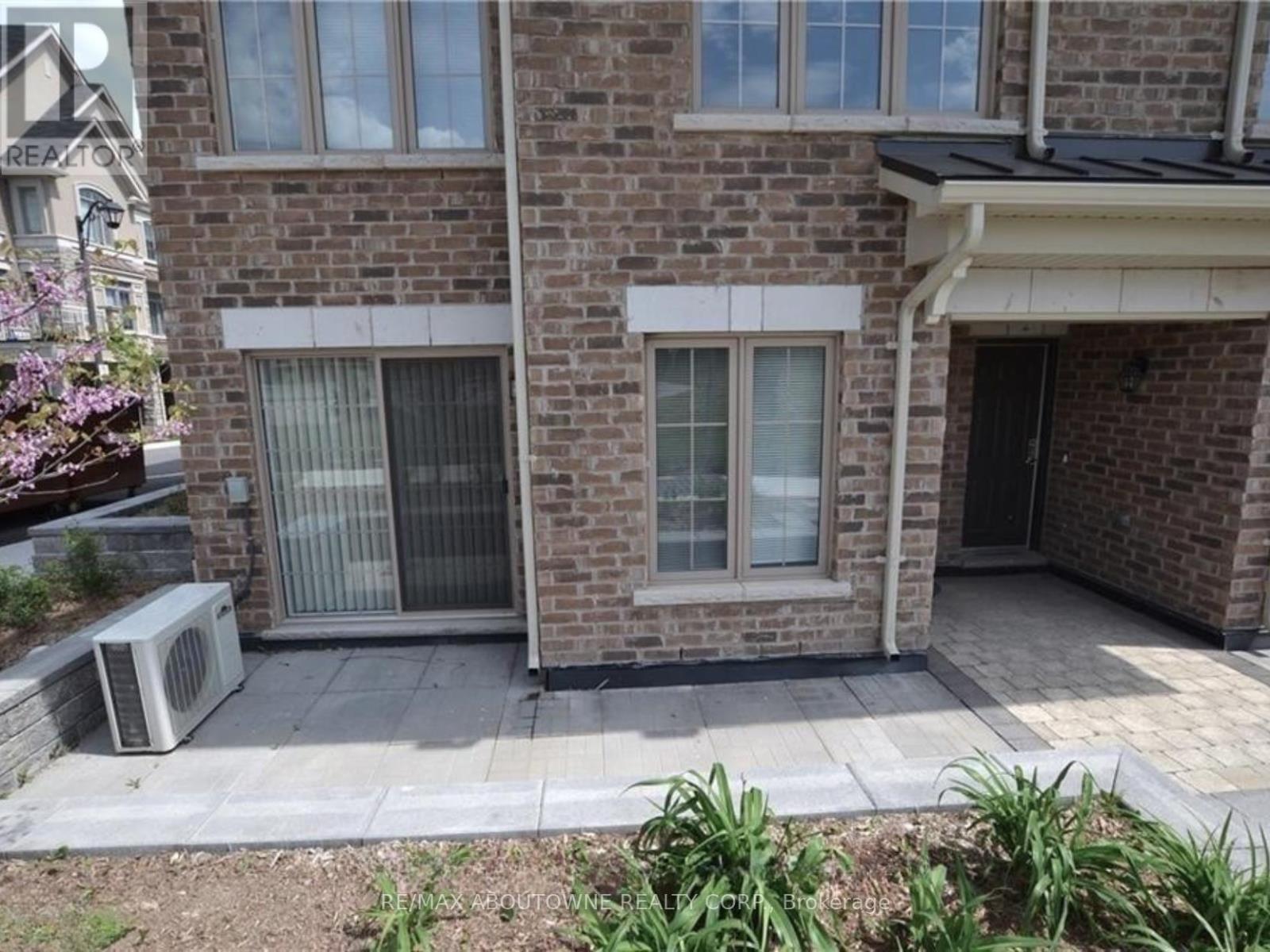 1 - 2441 GREENWICH DRIVE, Oakville, Ontario