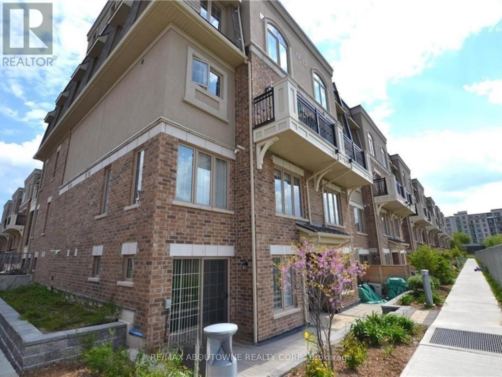 1 - 2441 Greenwich Drive, Oakville, Ontario  L6M 0S3 - Photo 2 - W13066534