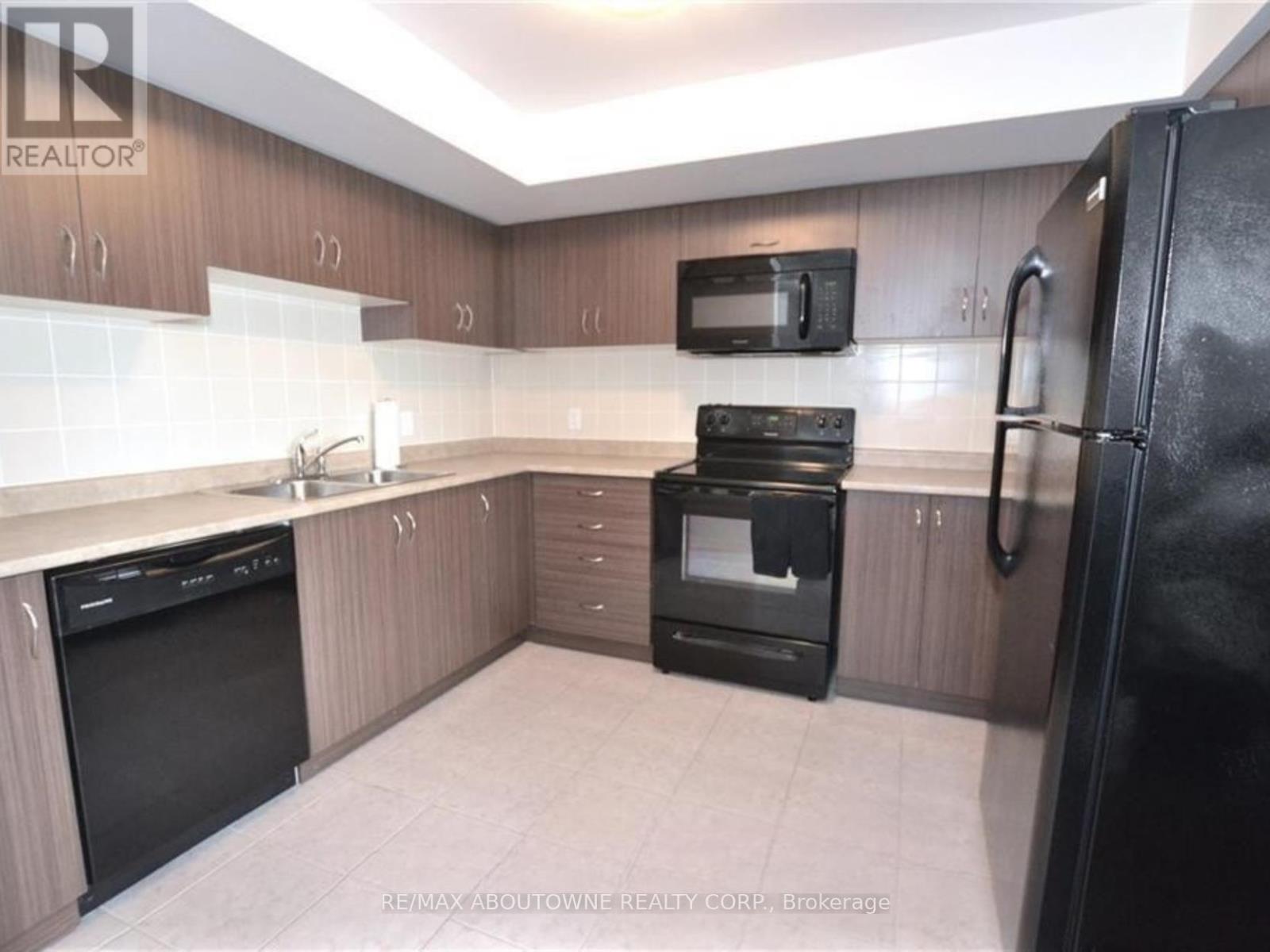 1 - 2441 Greenwich Drive, Oakville, Ontario  L6M 0S3 - Photo 7 - W13066534