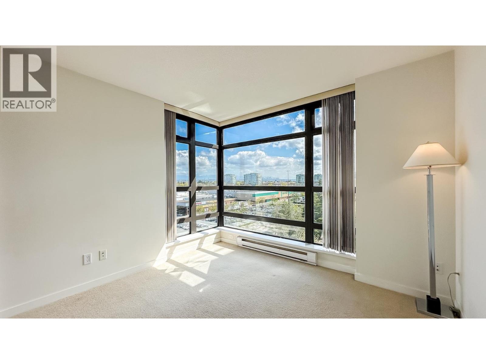 902 8160 Lansdowne Road, Richmond, British Columbia  V6X 0A9 - Photo 18 - R3117357
