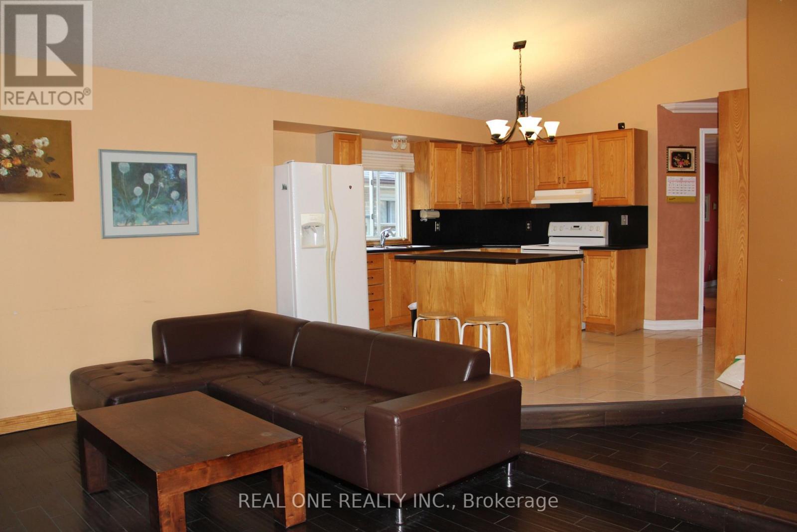 1019 Aldersbrook Road, London North, Ontario  N6G 4L9 - Photo 13 - X13066510