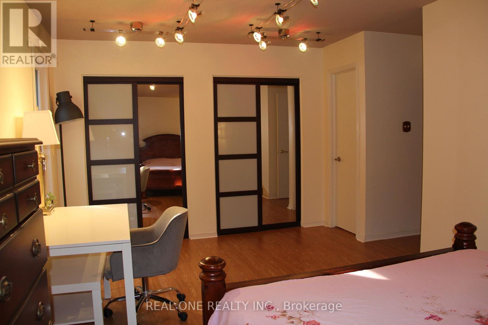 1019 Aldersbrook Road, London North, Ontario  N6G 4L9 - Photo 19 - X13066510