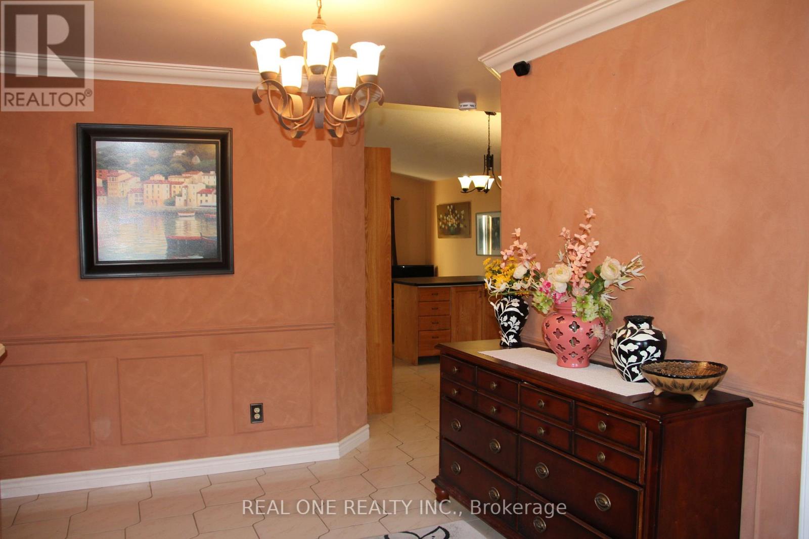 1019 Aldersbrook Road, London North, Ontario  N6G 4L9 - Photo 6 - X13066510