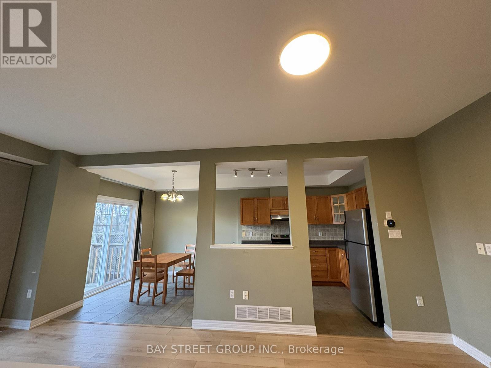 2 - 60 Cloverleaf Drive, Hamilton, Ontario  L9K 1S8 - Photo 5 - X13066540