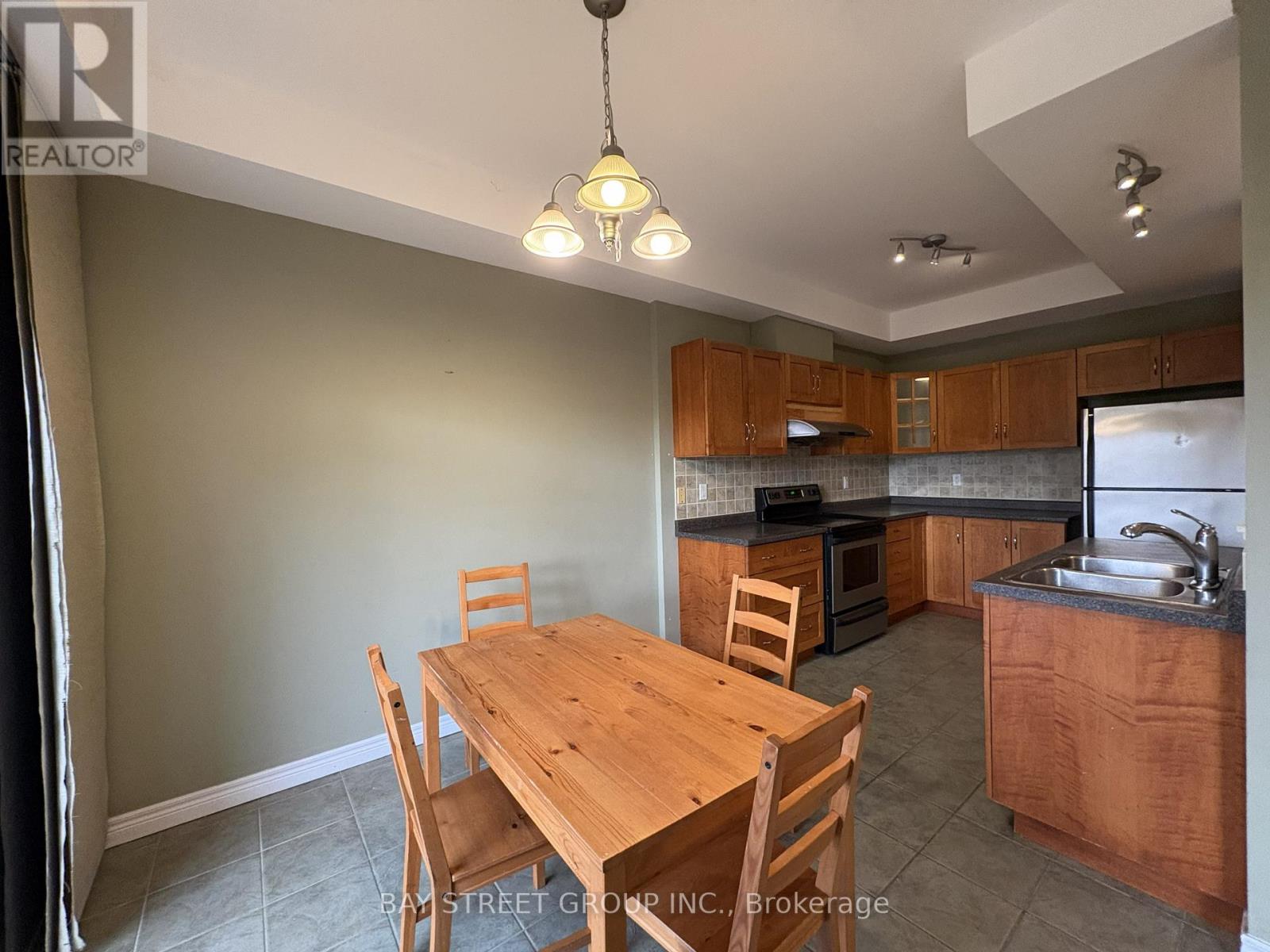 2 - 60 Cloverleaf Drive, Hamilton, Ontario  L9K 1S8 - Photo 8 - X13066540