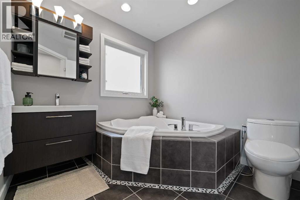 202 8 Avenue E, Bow Island, Alberta  T0K 0G0 - Photo 20 - A2306918