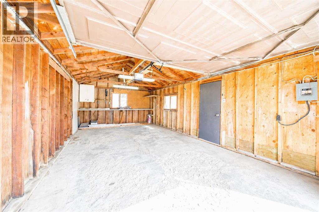 202 8 Avenue E, Bow Island, Alberta  T0K 0G0 - Photo 40 - A2306918
