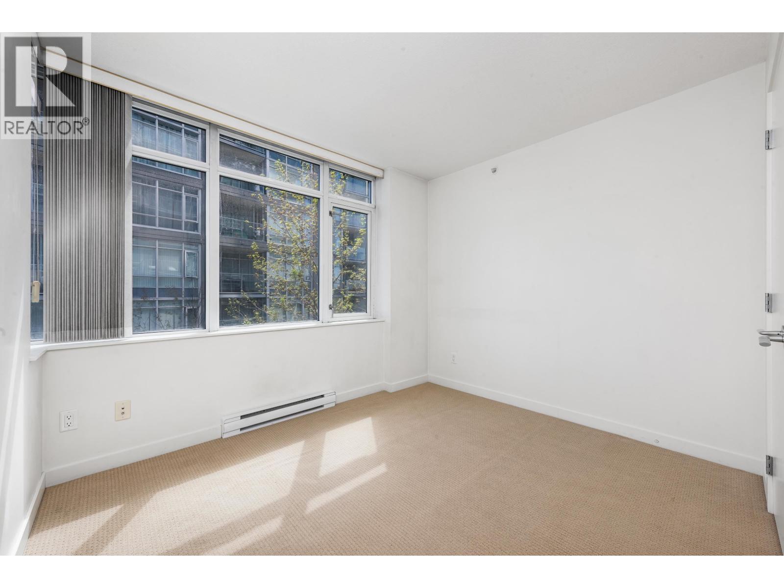 504 4815 Eldorado Mews, Vancouver, British Columbia  V5R 0B2 - Photo 15 - R3117974