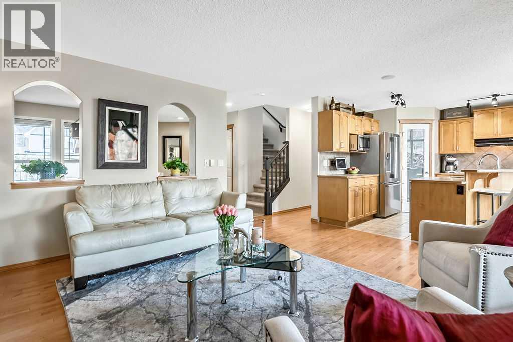 11 Cougarstone Park Sw, Calgary, Alberta  T3H 4Z9 - Photo 6 - A2306130