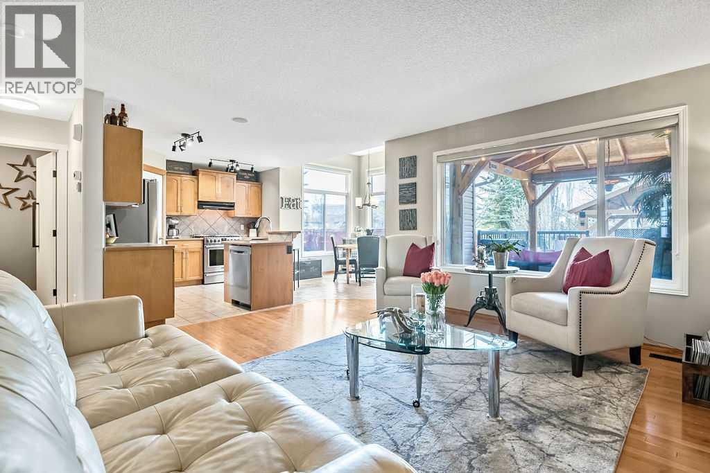 11 Cougarstone Park Sw, Calgary, Alberta  T3H 4Z9 - Photo 7 - A2306130