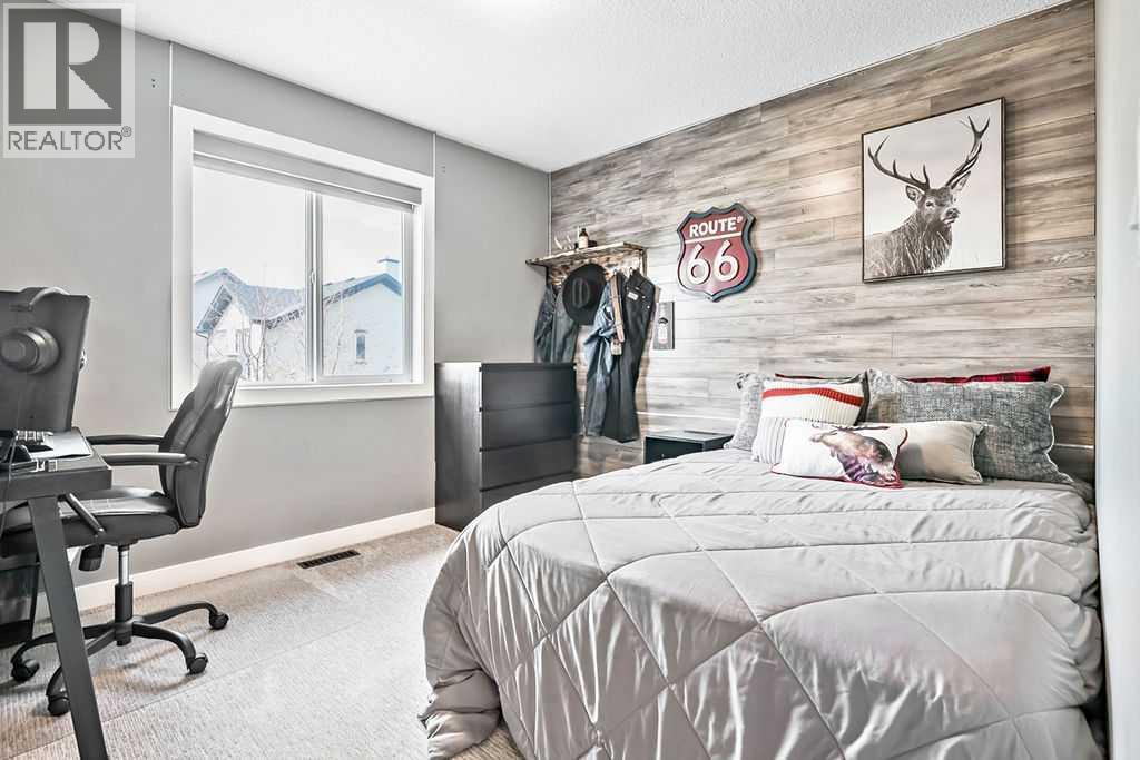 11 Cougarstone Park Sw, Calgary, Alberta  T3H 4Z9 - Photo 24 - A2306130
