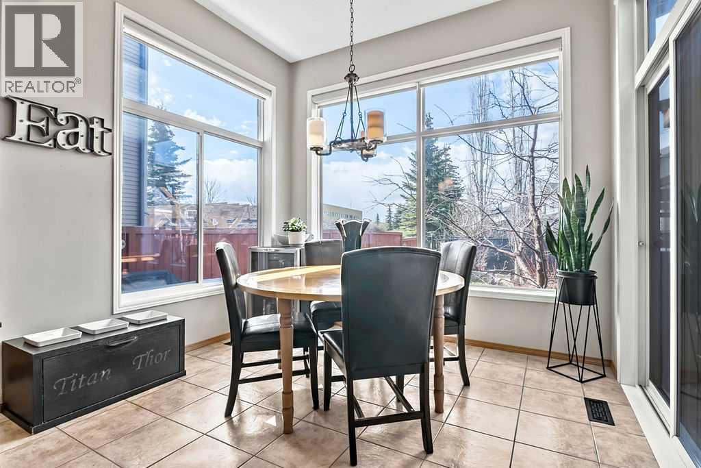 11 Cougarstone Park Sw, Calgary, Alberta  T3H 4Z9 - Photo 12 - A2306130