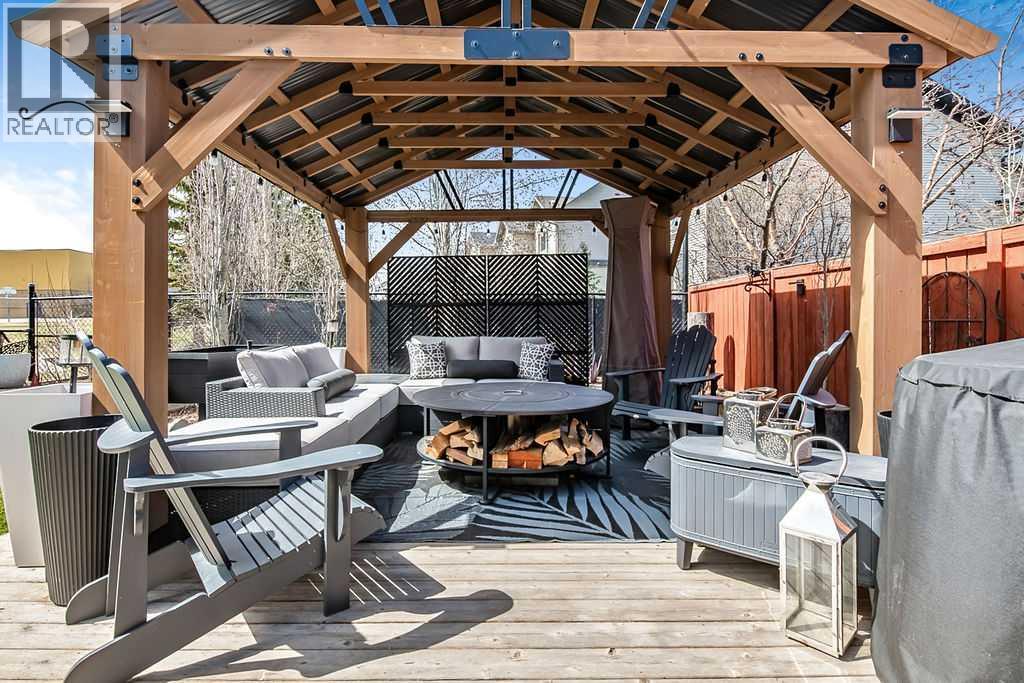 11 Cougarstone Park Sw, Calgary, Alberta  T3H 4Z9 - Photo 32 - A2306130