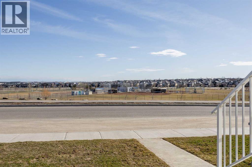 3014 Chinook Winds Drive SW, Airdrie, Alberta  T4B 5P6 - Photo 3 - A2305950