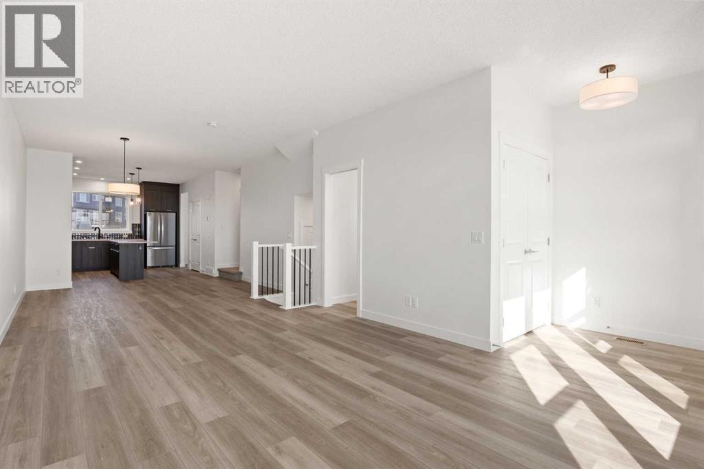 3014 Chinook Winds Drive SW, Airdrie, Alberta  T4B 5P6 - Photo 8 - A2305950