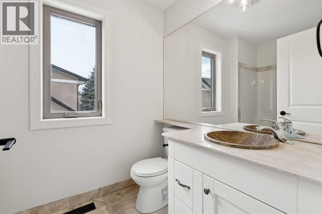 1 Discovery Ridge Link SW, Calgary, Alberta  T3H 4Y1 - Photo 22 - A2291643