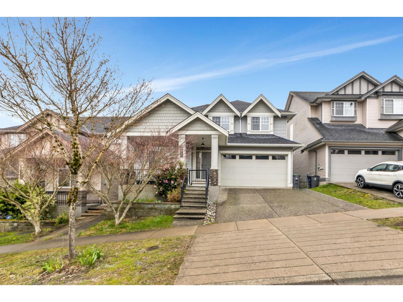 6082 145A STREET, Surrey, British Columbia