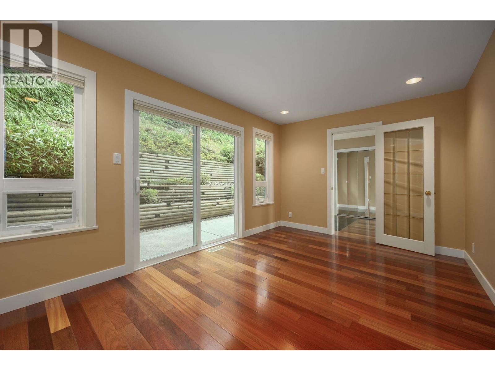4827 Northwood Place, West Vancouver, British Columbia  V7S 3C5 - Photo 16 - R3113905