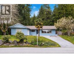 4037 RIPPLE ROAD, West Vancouver, British Columbia