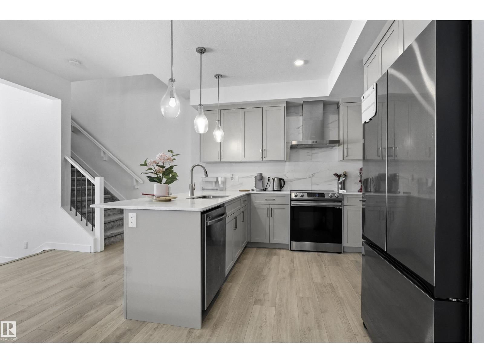 3888 Chrustawka Pl Sw, Edmonton, Alberta  T6W 5B2 - Photo 15 - E4485072