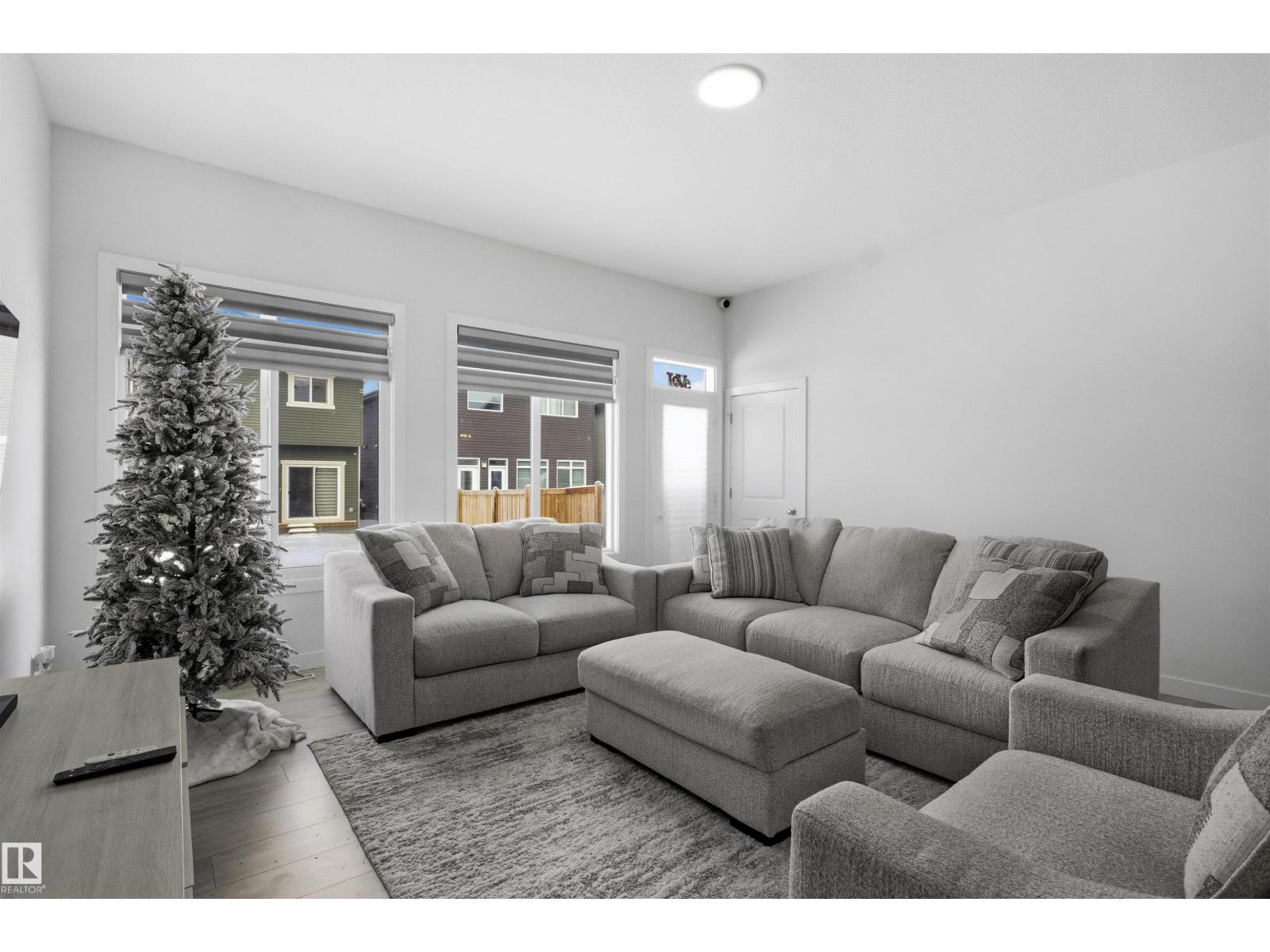 3888 Chrustawka Pl Sw, Edmonton, Alberta  T6W 5B2 - Photo 9 - E4485072