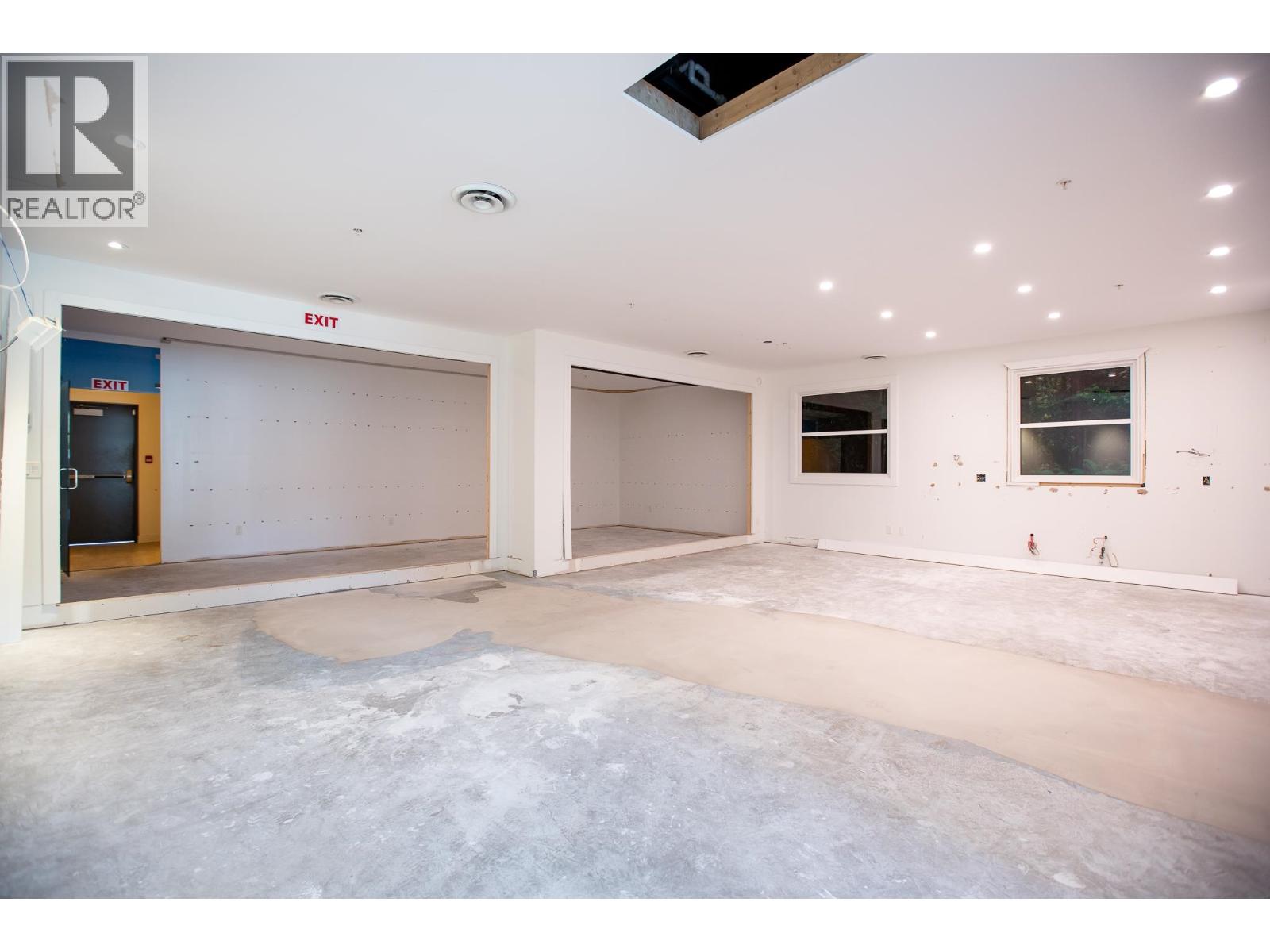 103 875 Gibsons Way, Gibsons, British Columbia  V0N 1V0 - Photo 7 - C8078367