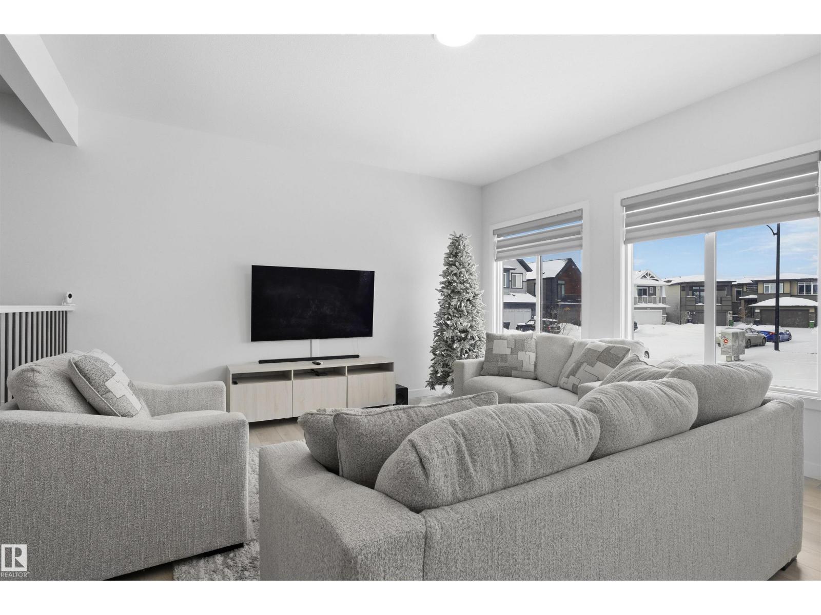 3888 Chrustawka Pl SW, Edmonton, Alberta  T6W 5B2 - Photo 11 - E4485072