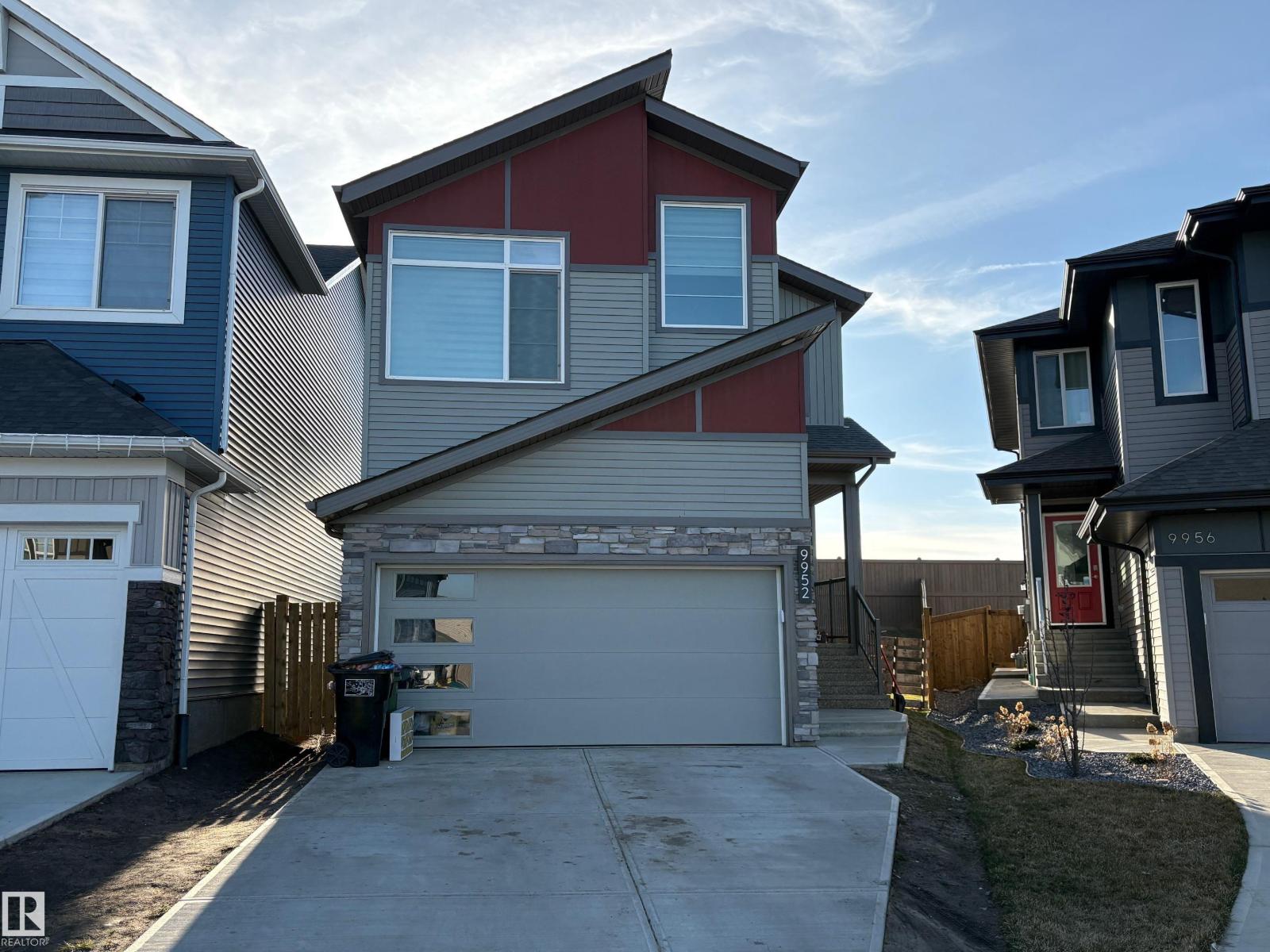 9952 227 St Nw, Edmonton, Alberta  T5T 7V1 - Photo 2 - E4485074