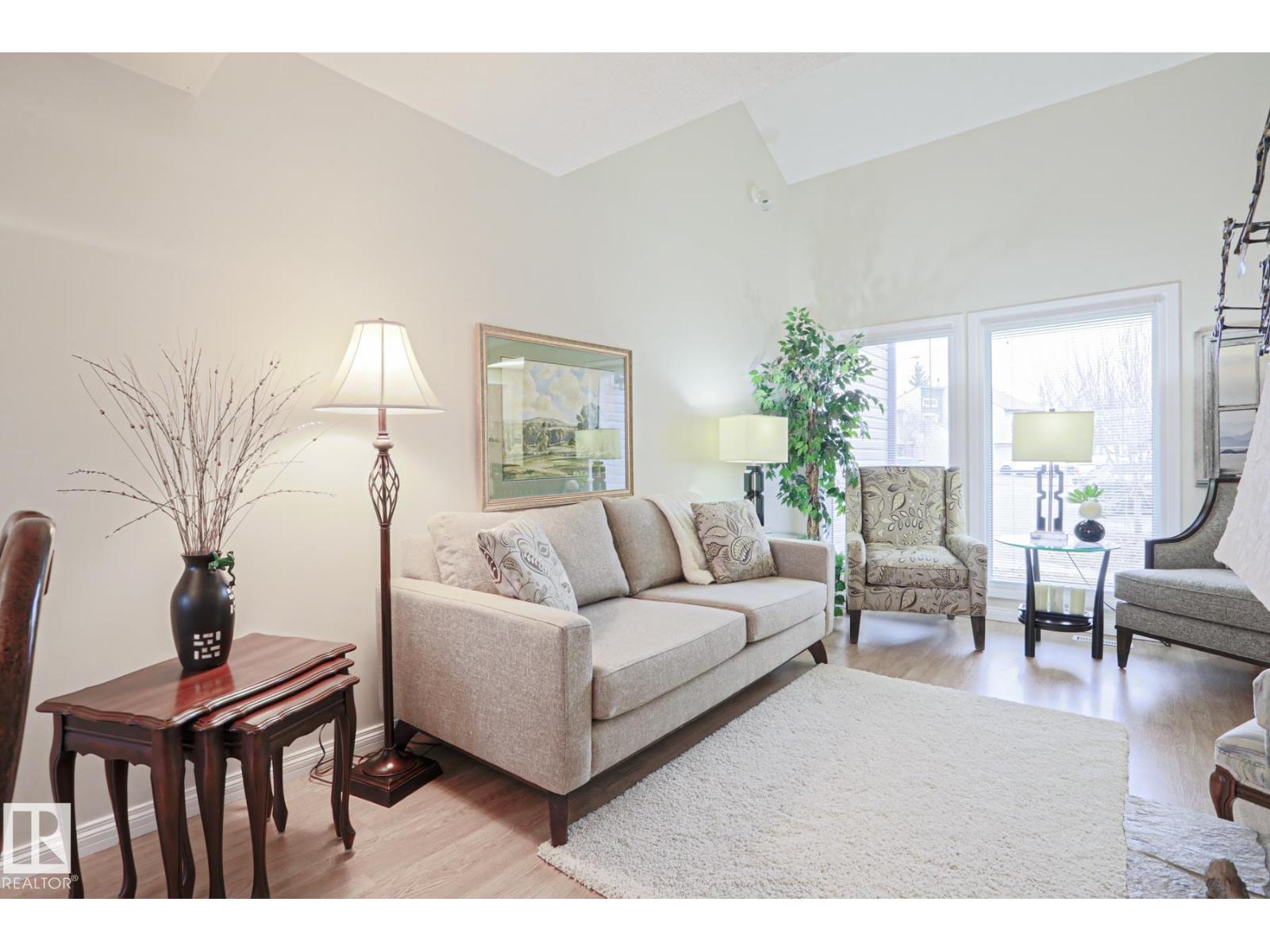 #12 2020 105 St Nw, Edmonton, Alberta  T6J 5J2 - Photo 7 - E4483817