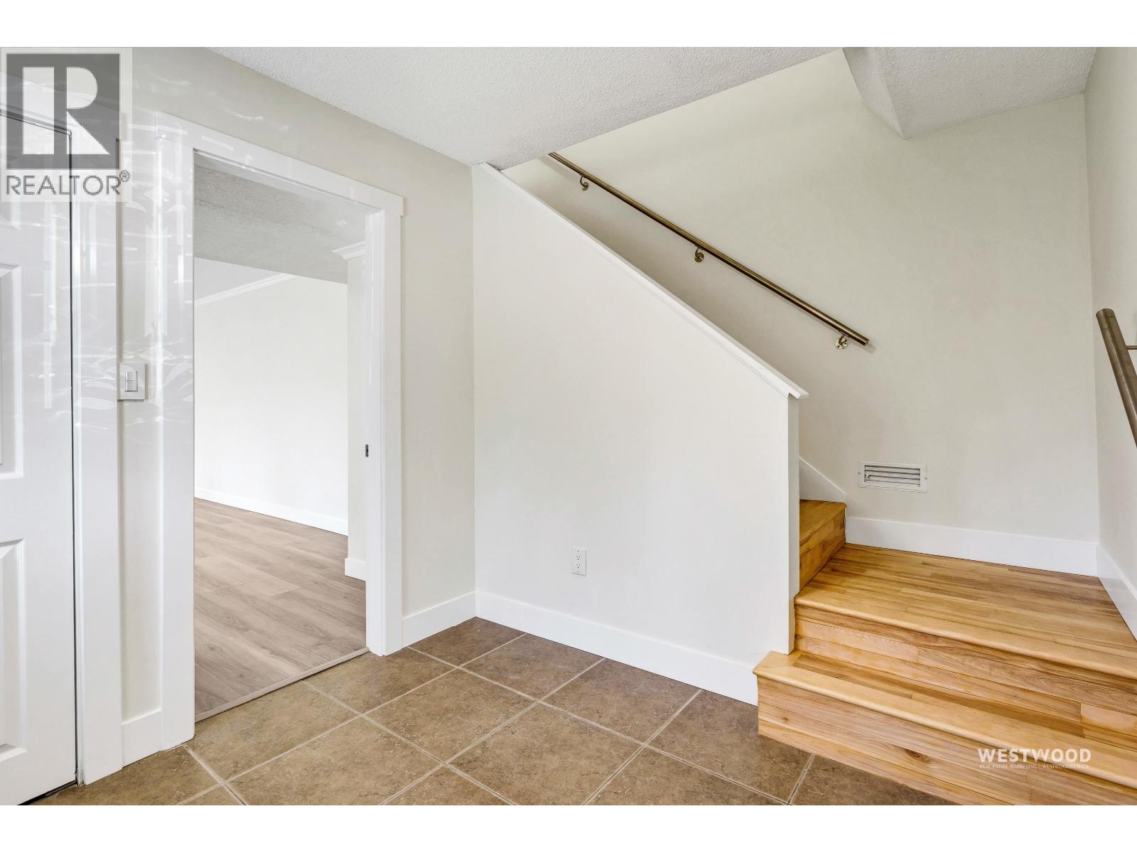 1422 Kilmer Road, North Vancouver, British Columbia  V7K 1R2 - Photo 7 - R3117945