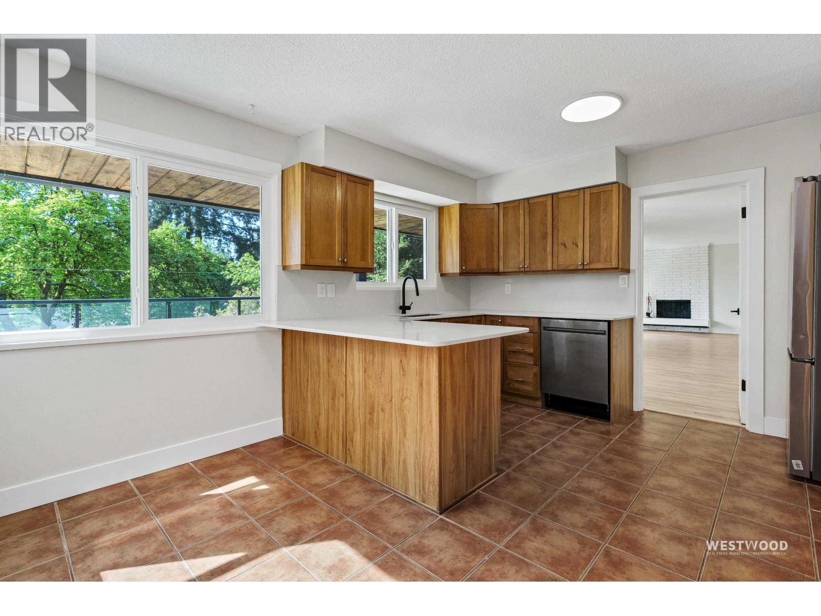 1422 Kilmer Road, North Vancouver, British Columbia  V7K 1R2 - Photo 14 - R3117945
