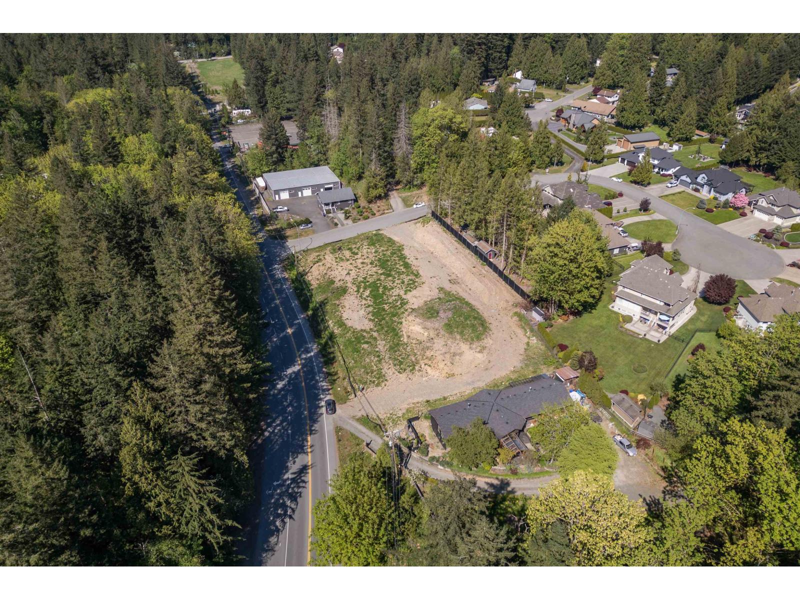 3636 Columbia Valley Road, Cultus Lake North, Cultus Lake, British Columbia  V2R 5A3 - Photo 6 - R3115798