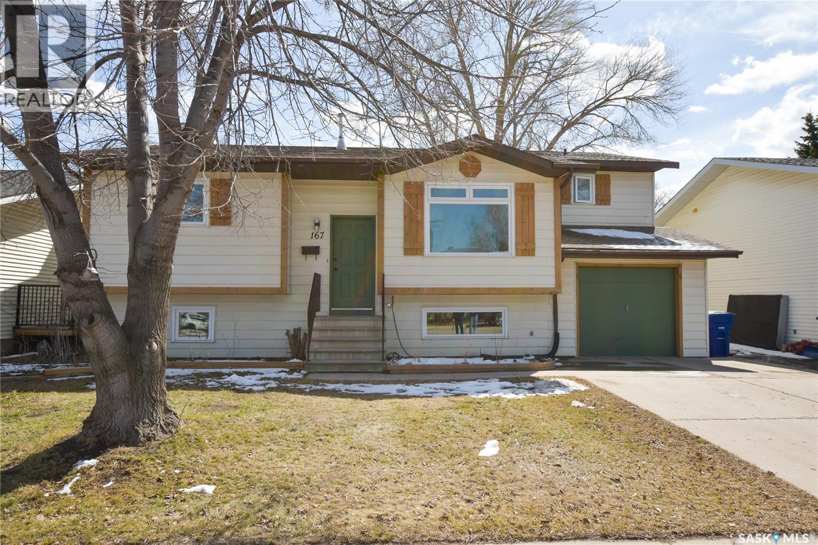 167 Nordstrum Road, Saskatoon, Saskatchewan  S7K 6P9 - Photo 1 - SK034508