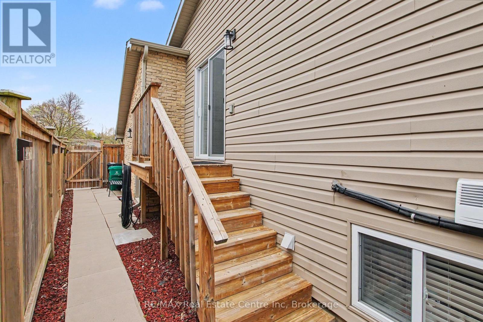 180 Sunset Boulevard, Cambridge, Ontario  N1S 4L2 - Photo 35 - X13066596
