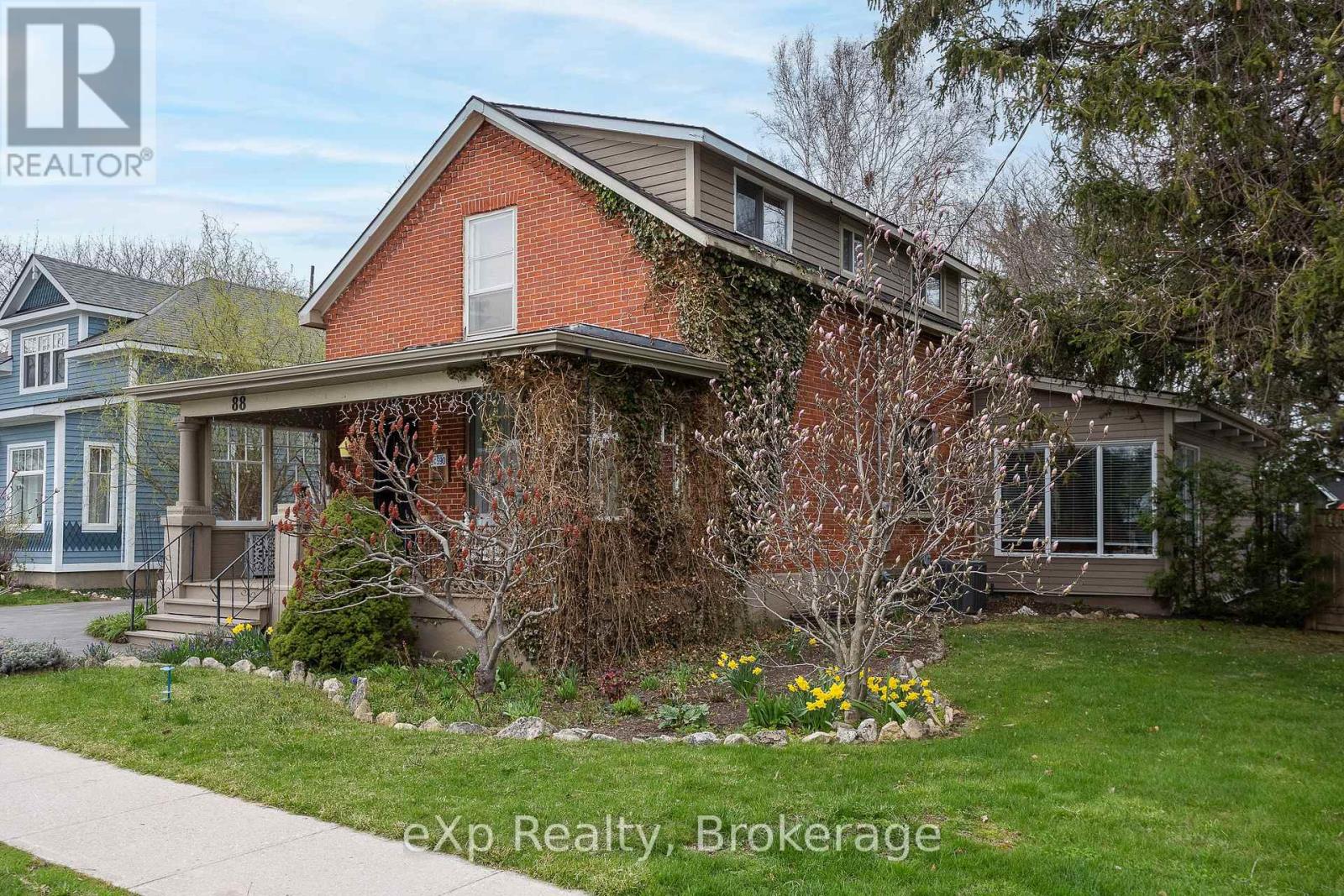 88 NELSON STREET W, Meaford, Ontario