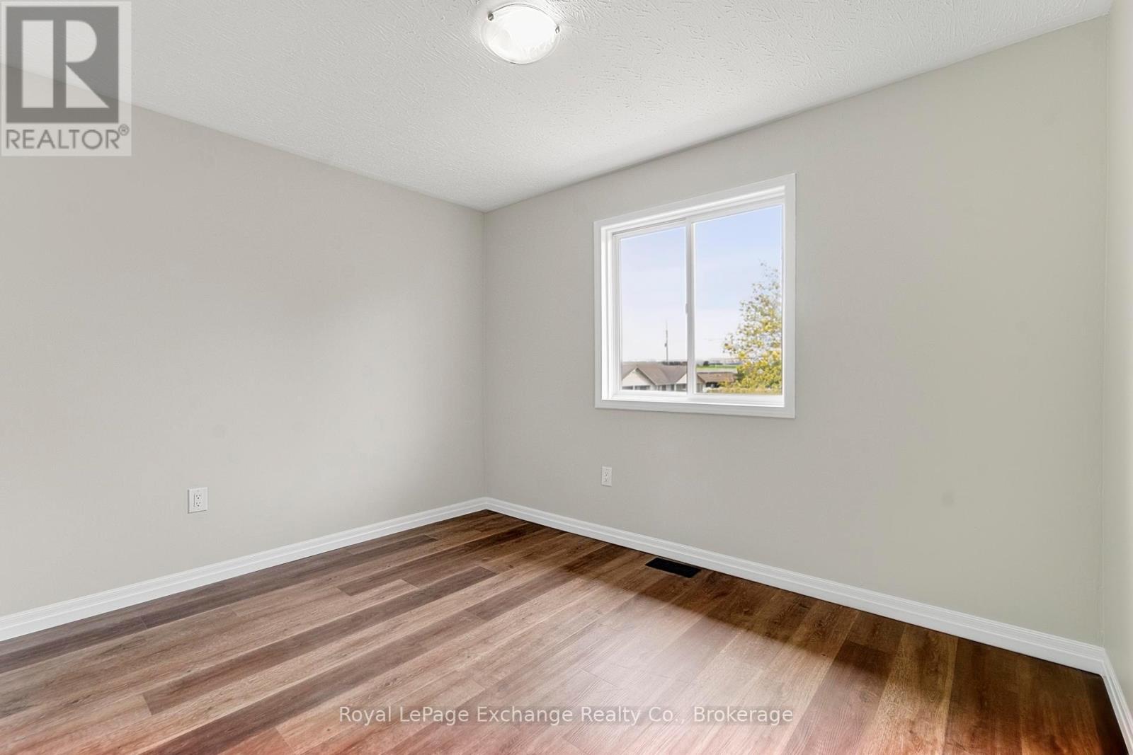 672 Stewart Drive, Kincardine, Ontario  N2Z 3B3 - Photo 19 - X13066674