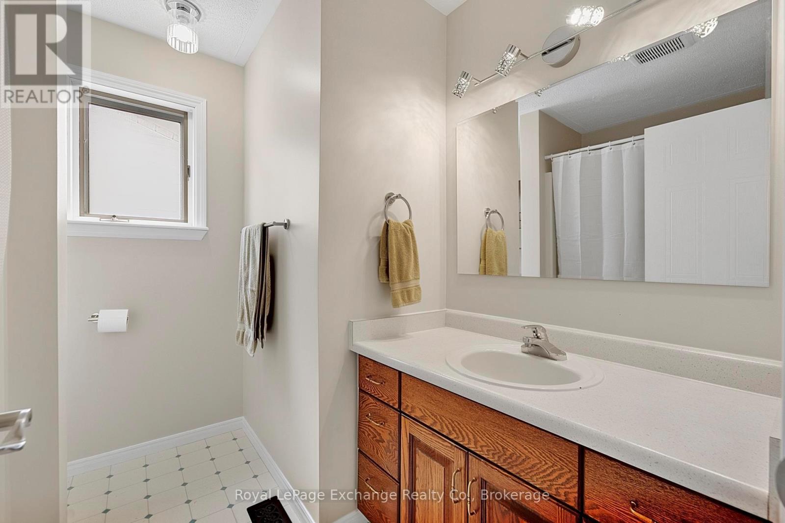 672 Stewart Drive, Kincardine, Ontario  N2Z 3B3 - Photo 22 - X13066674