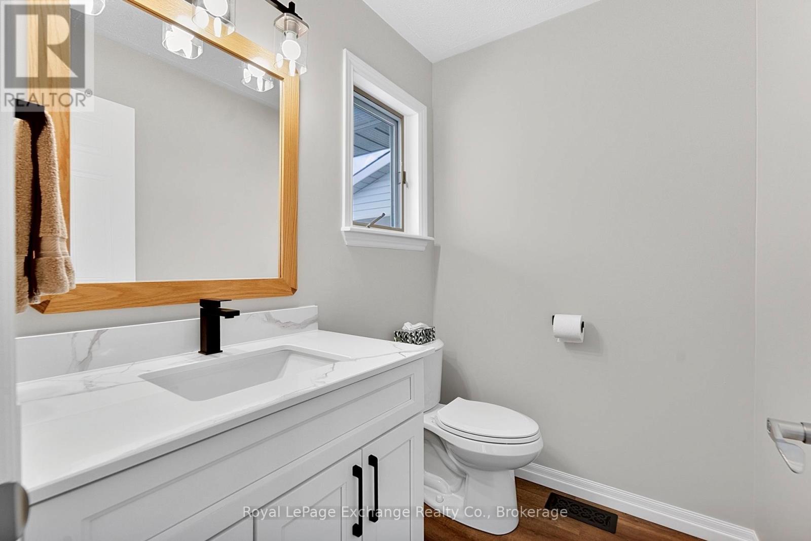 672 Stewart Drive, Kincardine, Ontario  N2Z 3B3 - Photo 5 - X13066674