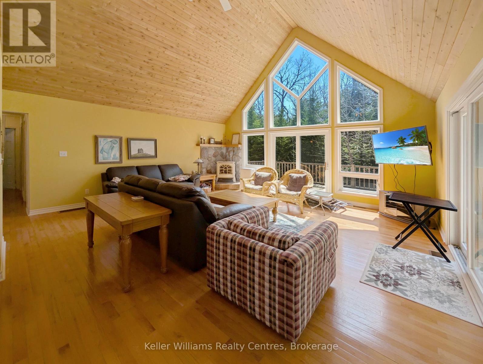 39 Lakewood Country Lane, Northern Bruce Peninsula, Ontario  N0H 1W0 - Photo 11 - X13066694